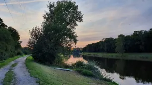 Západ slunce u řeky Labe v Kersku - Aira voda 2019